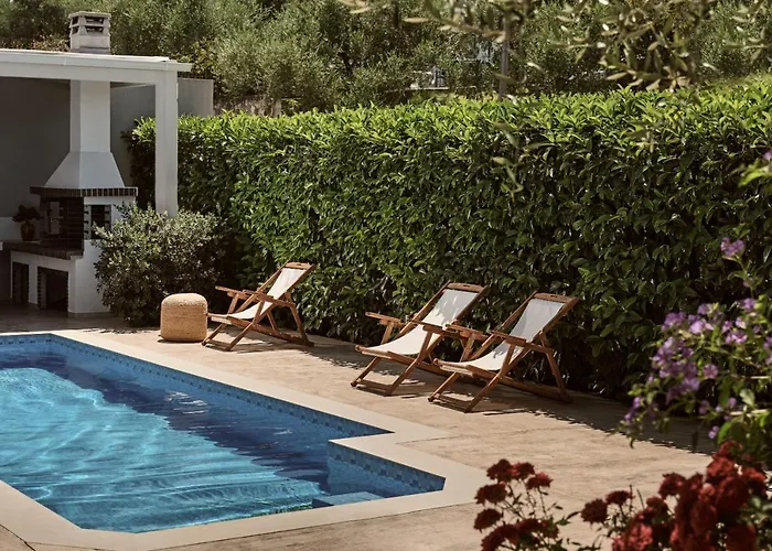 Апартаменты Jasmine With Private Pool, By Zantewize *