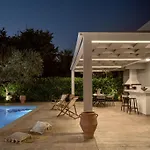 Jasmine With Private Pool, By Zantewize * Planos