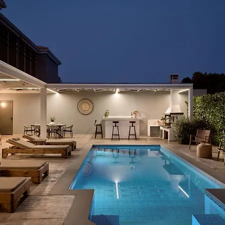 דירה Jasmine With Private Pool, By Zantewize טסיליבי